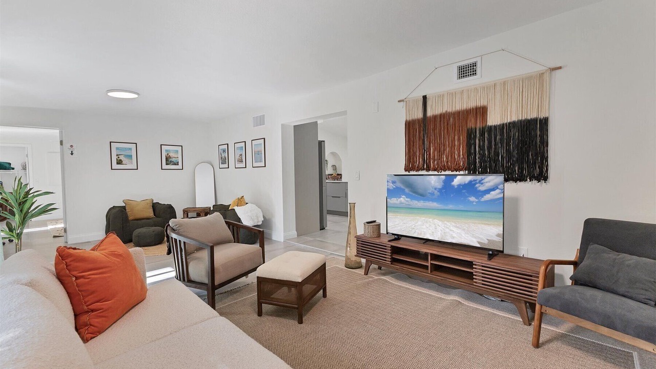 Photo of Livingroom in Alta Vista