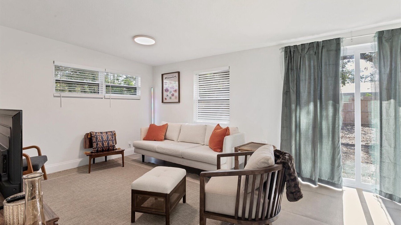 Photo of Livingroom in Alta Vista