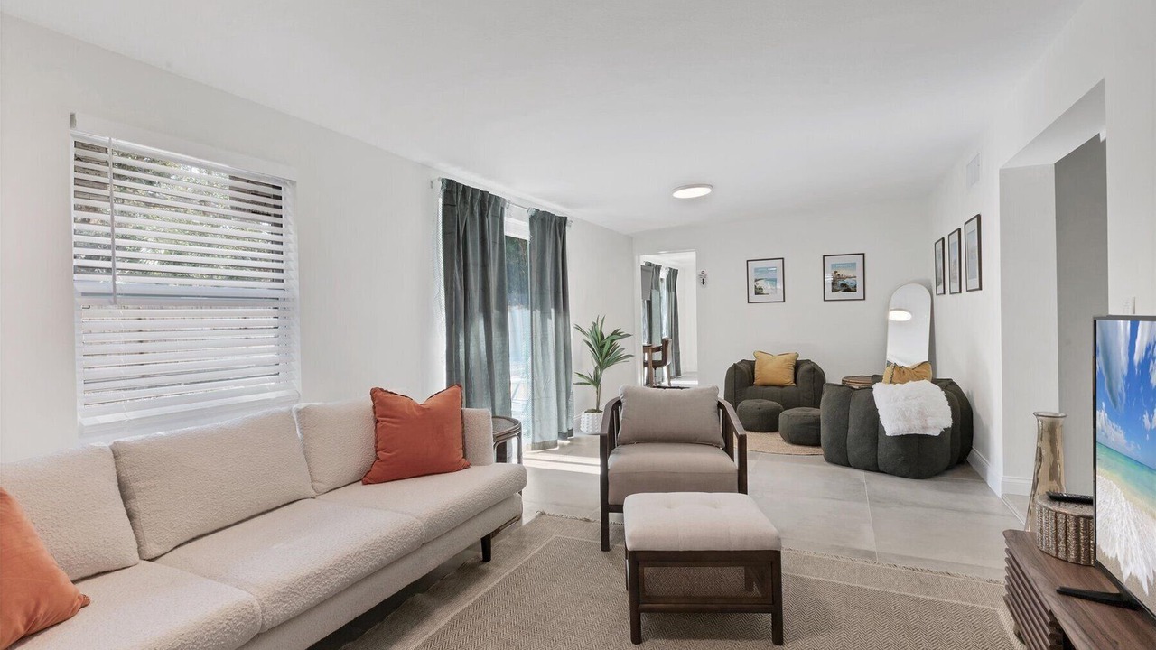 Photo of Livingroom in Alta Vista