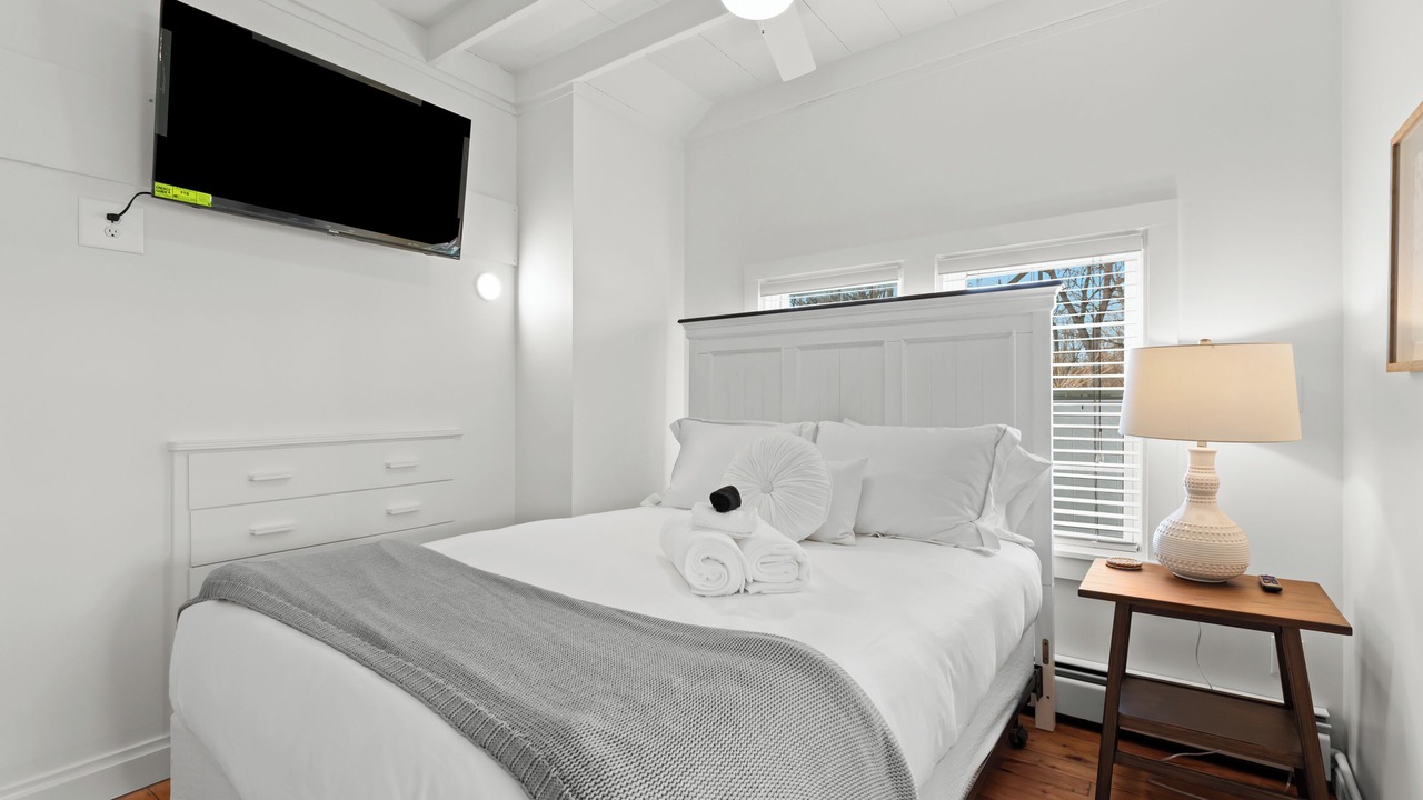 Photo of Bedroom in Lake Orion