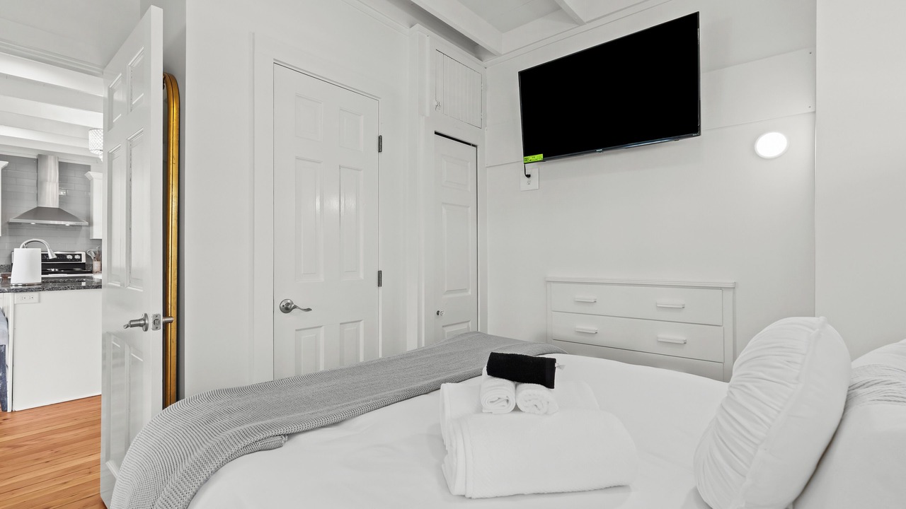 Photo of Bedroom in Lake Orion