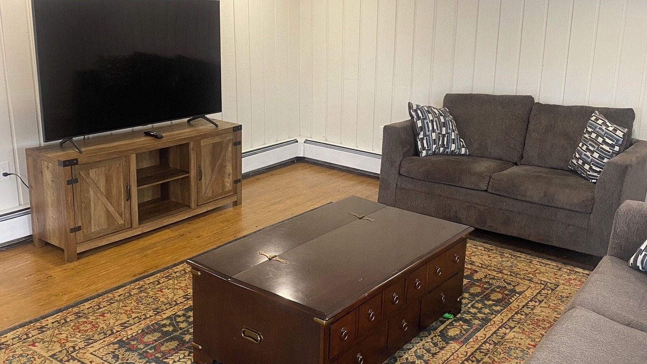 Photo of Livingroom in Hamden