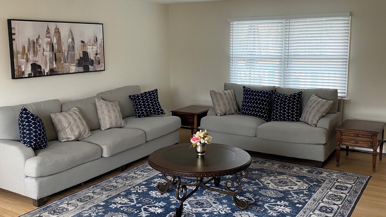 Photo of Livingroom in Hamden