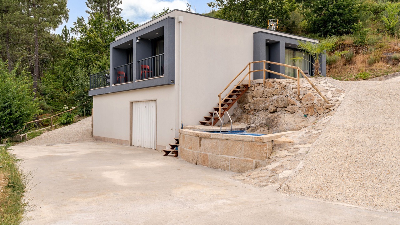 Photo of Outdoor in Molares