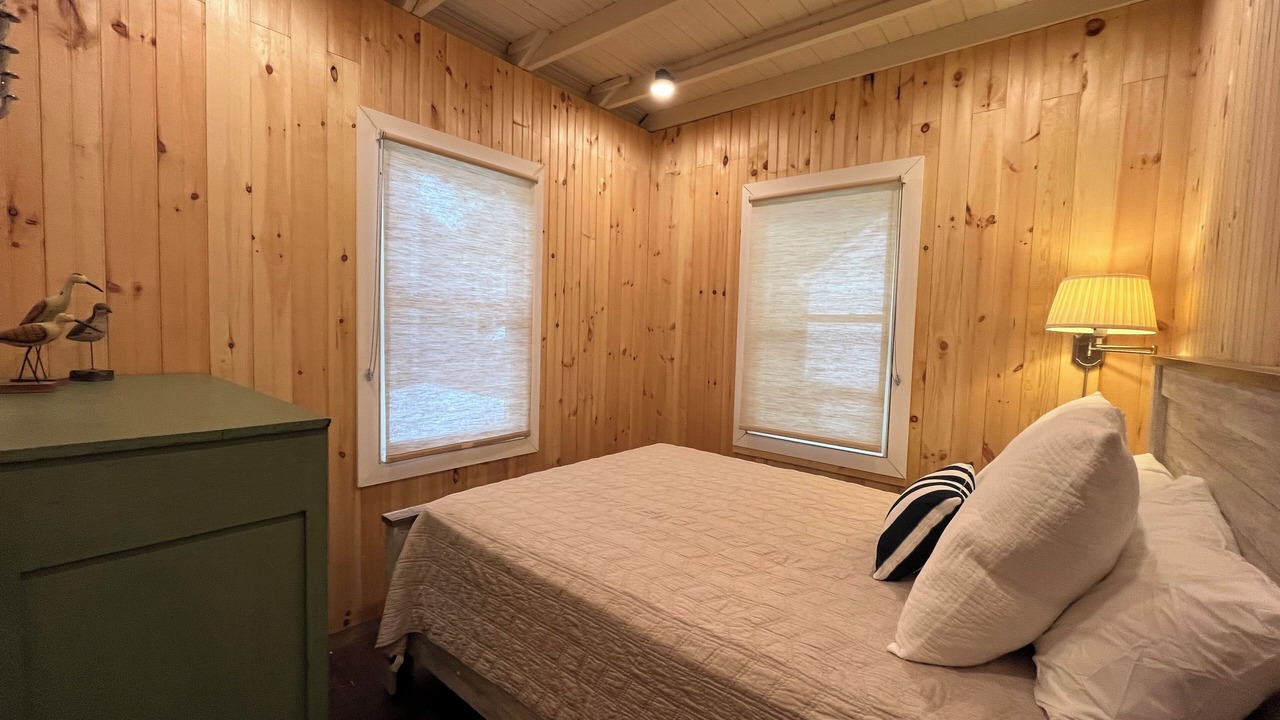 Photo of Bedroom in Old Lyme