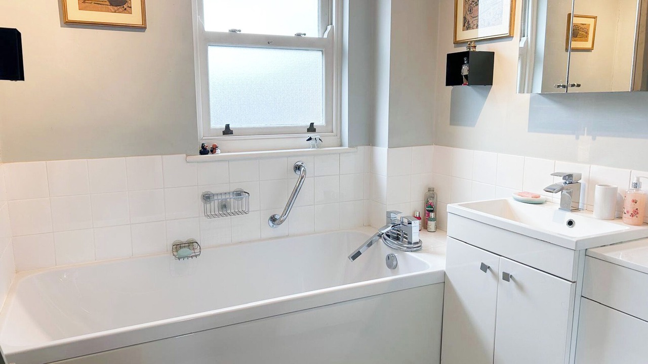 Photo of Bathroom in Faversham