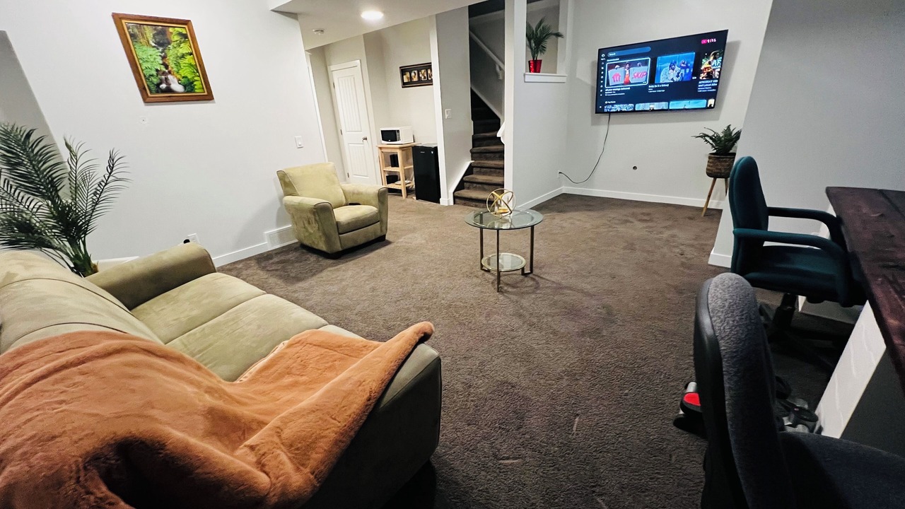 Photo of Livingroom in Southeast Calgary