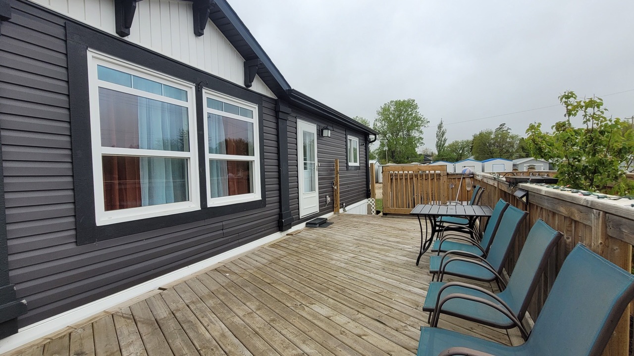 Photo of Patio Balcony in Stettler