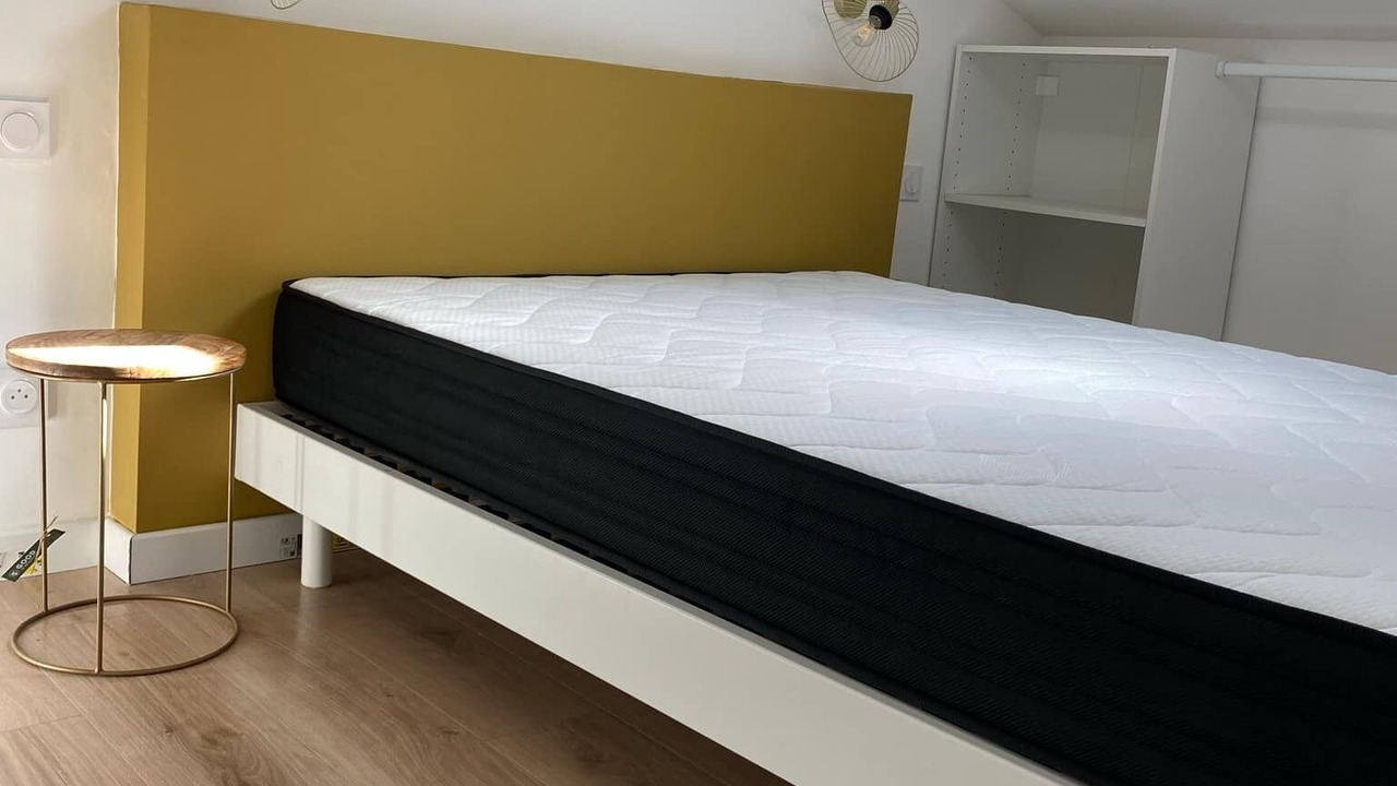Photo of Bedroom in Cenon