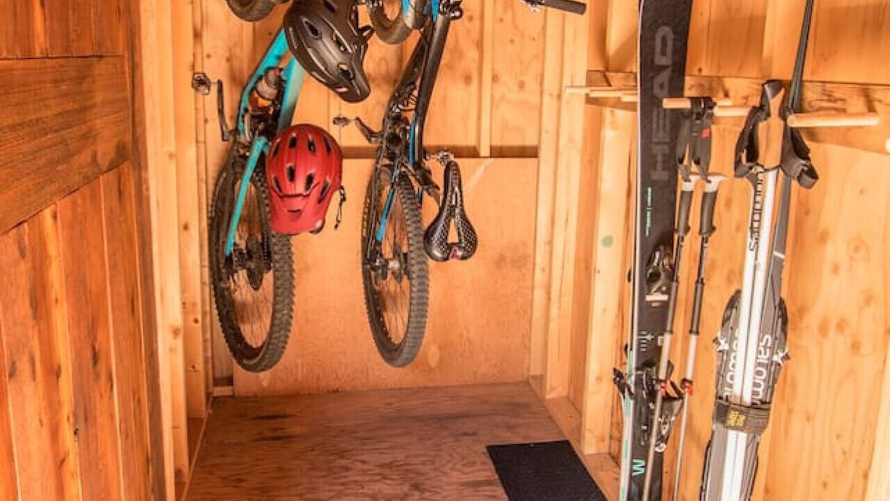 Photo of Others in Rossland