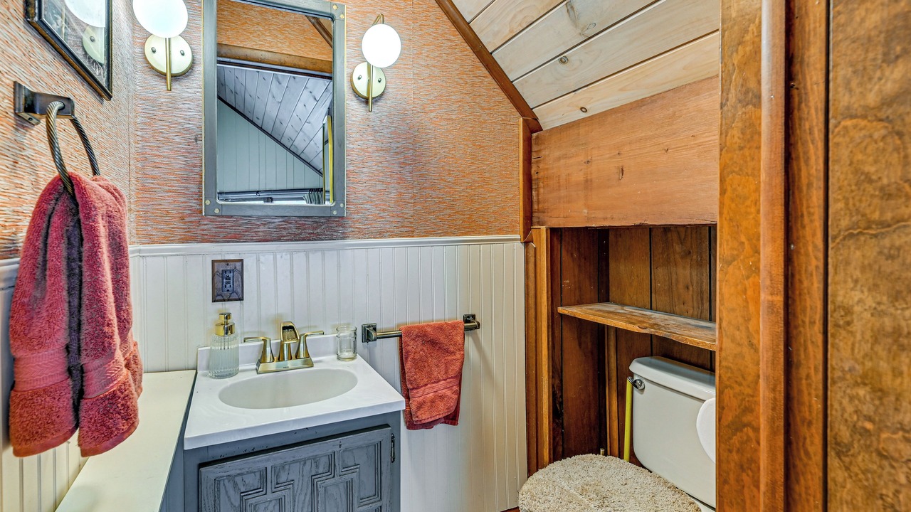 Photo of Bathroom in Naples