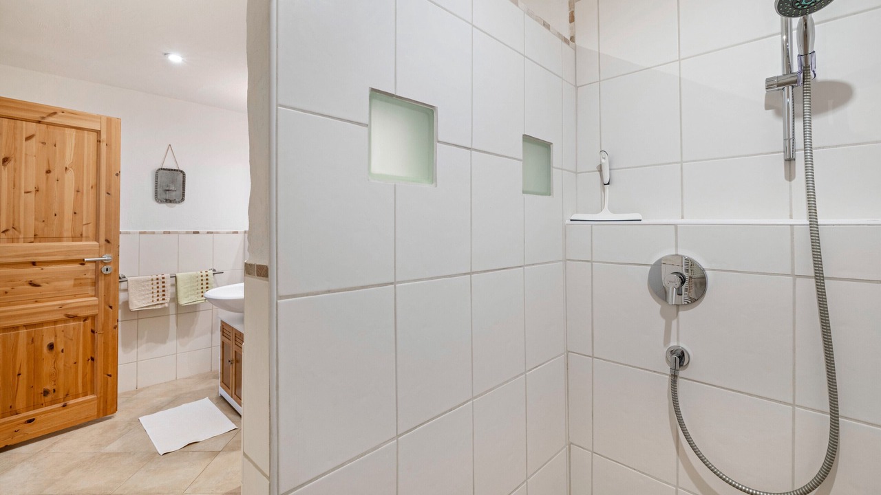 Photo of Bathroom in Rosenfeld