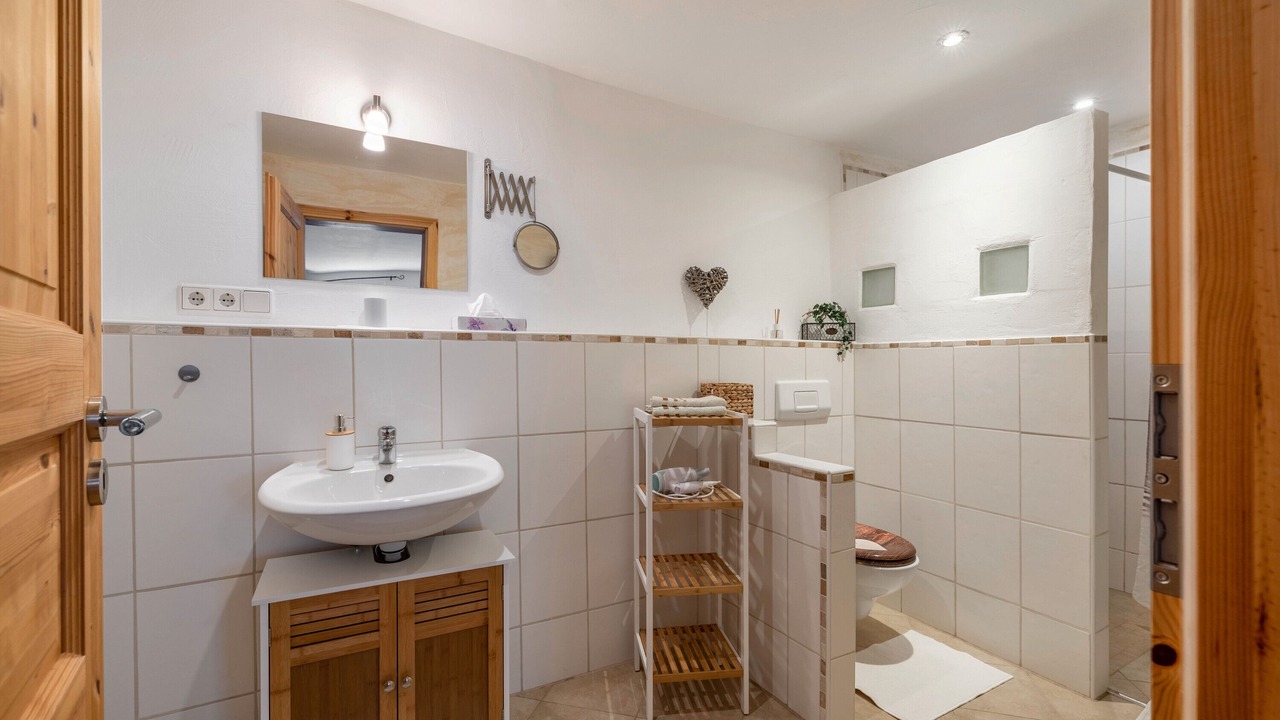 Photo of Bathroom in Rosenfeld