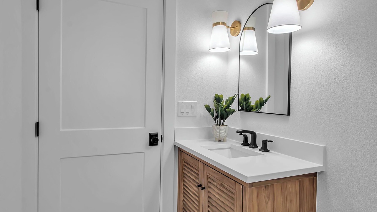 Photo of Bathroom in South Venice