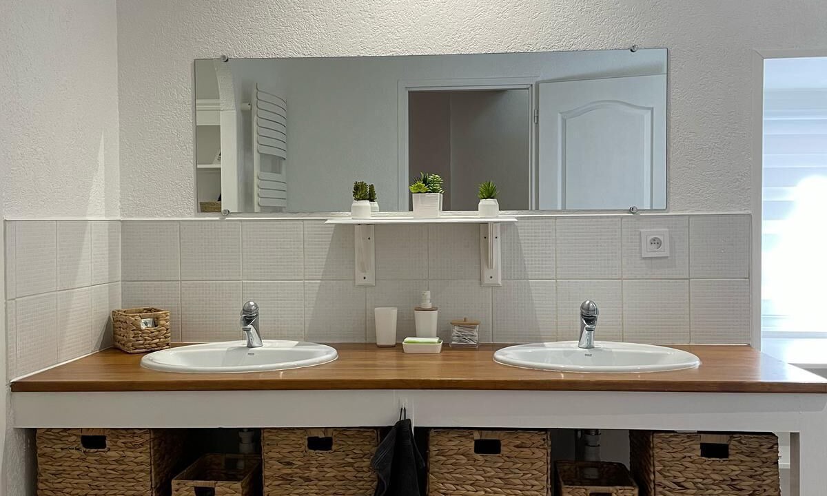 Photo of Bathroom in La Voulte-sur-Rhone