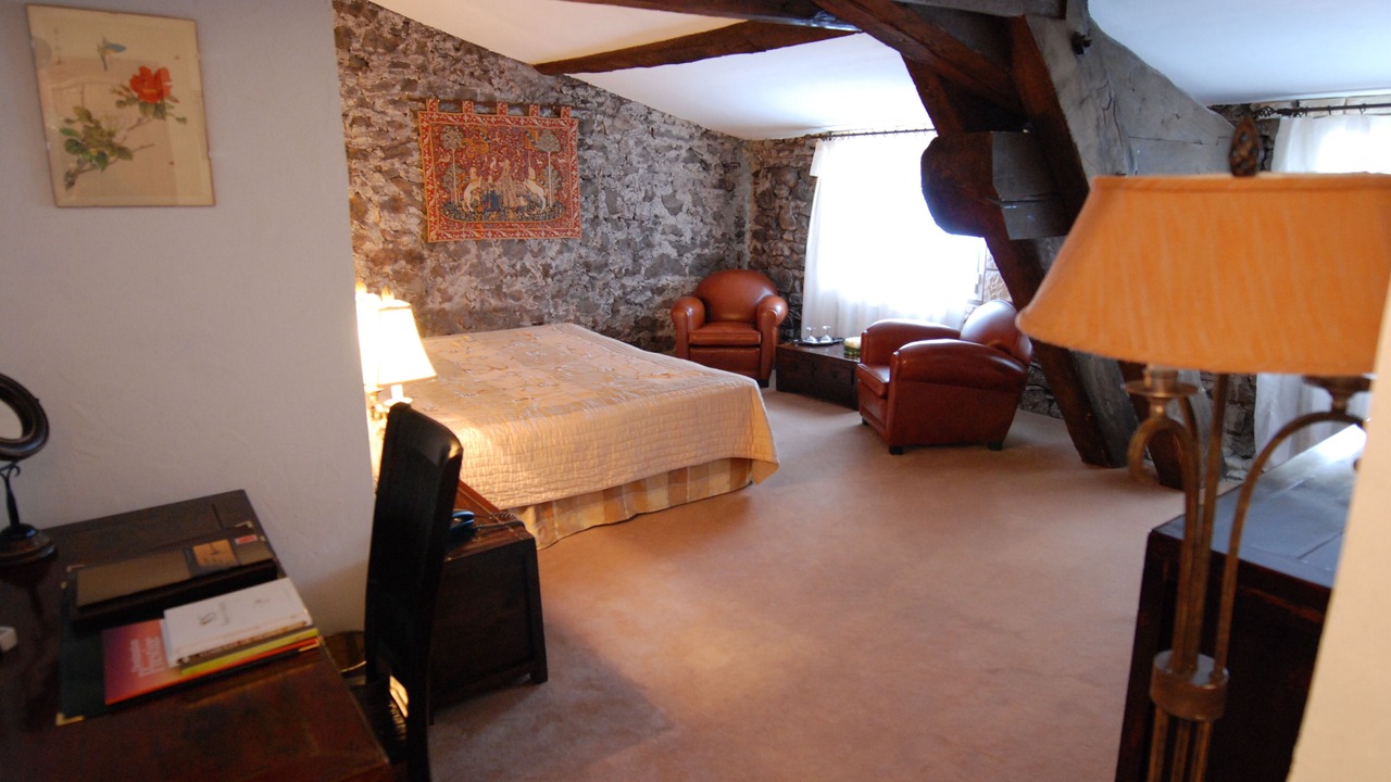Photo of Bedroom in Floure
