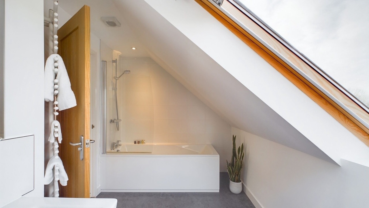 Photo of Bathroom in Ashford