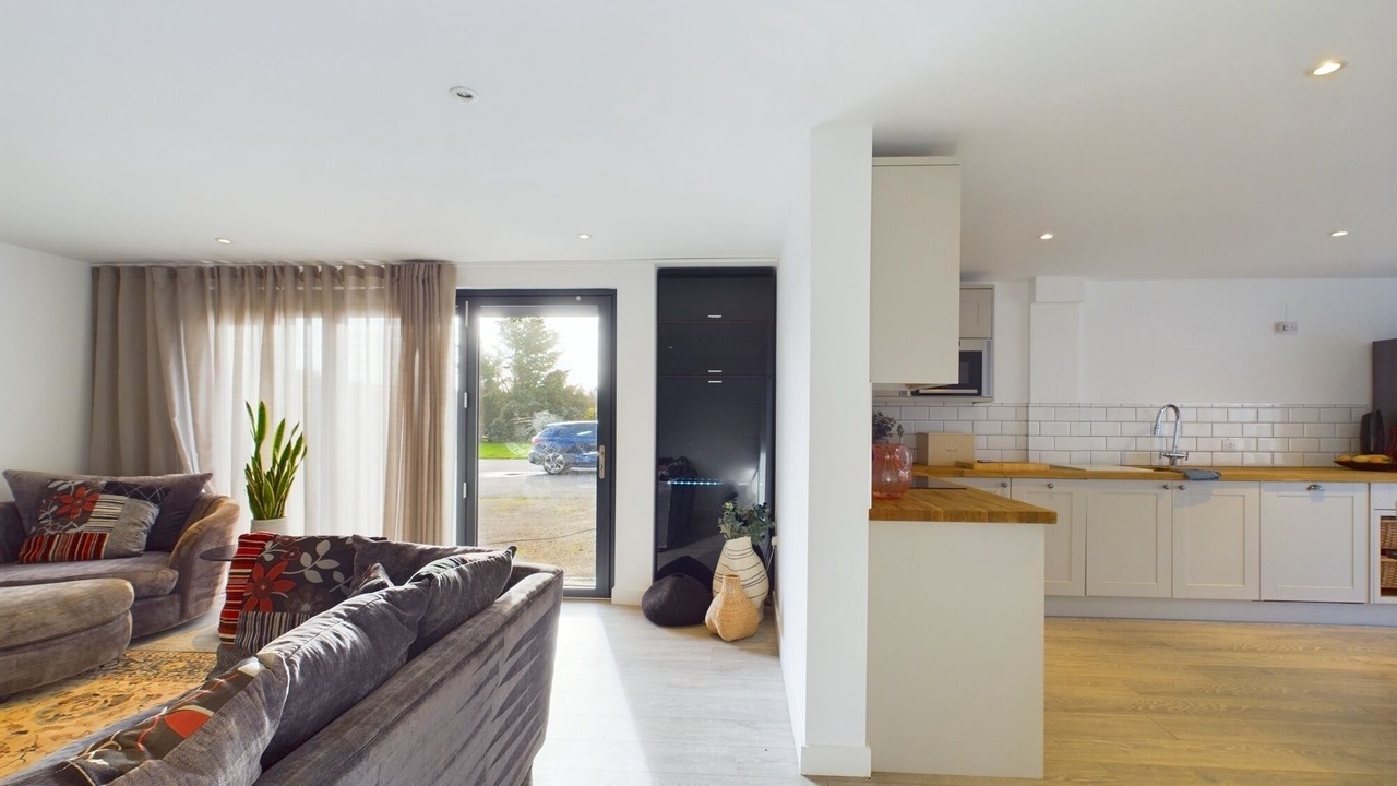Photo of Livingroom in Ashford