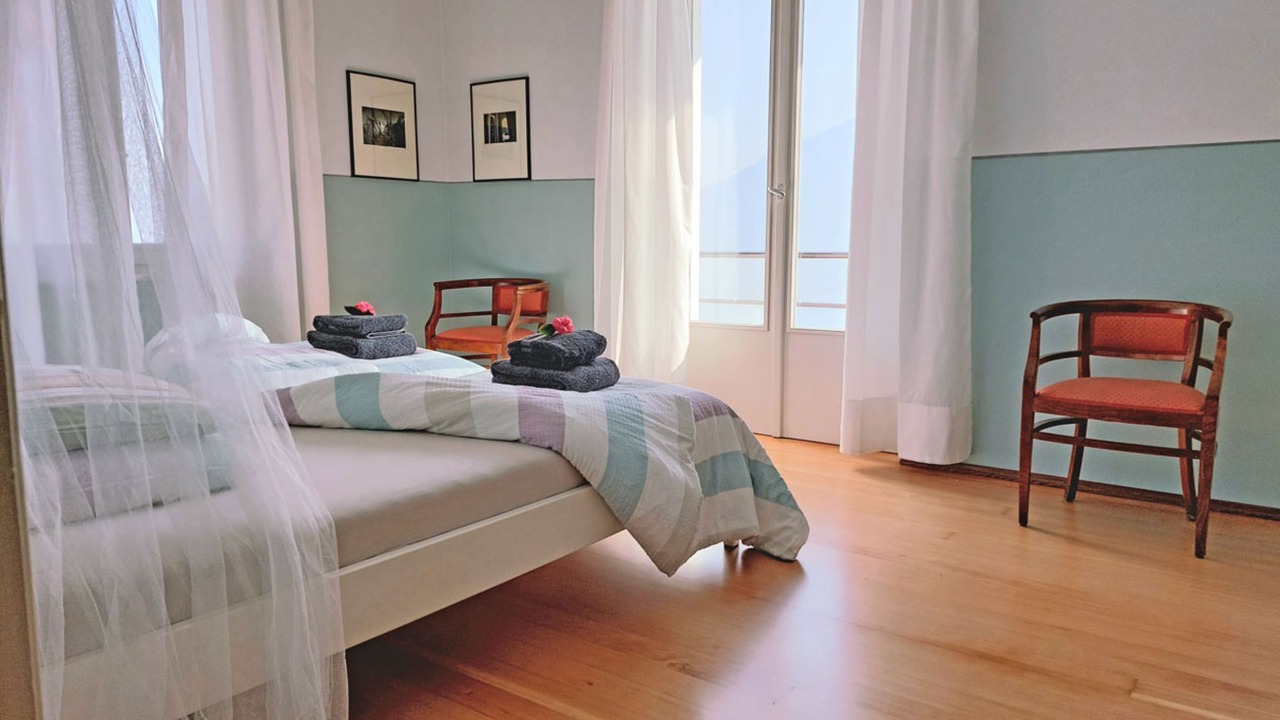 Photo of Bedroom in Brione sopra Minusio