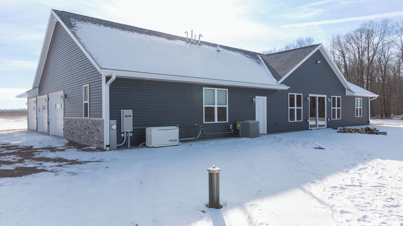 Photo of Outdoor in Two Rivers