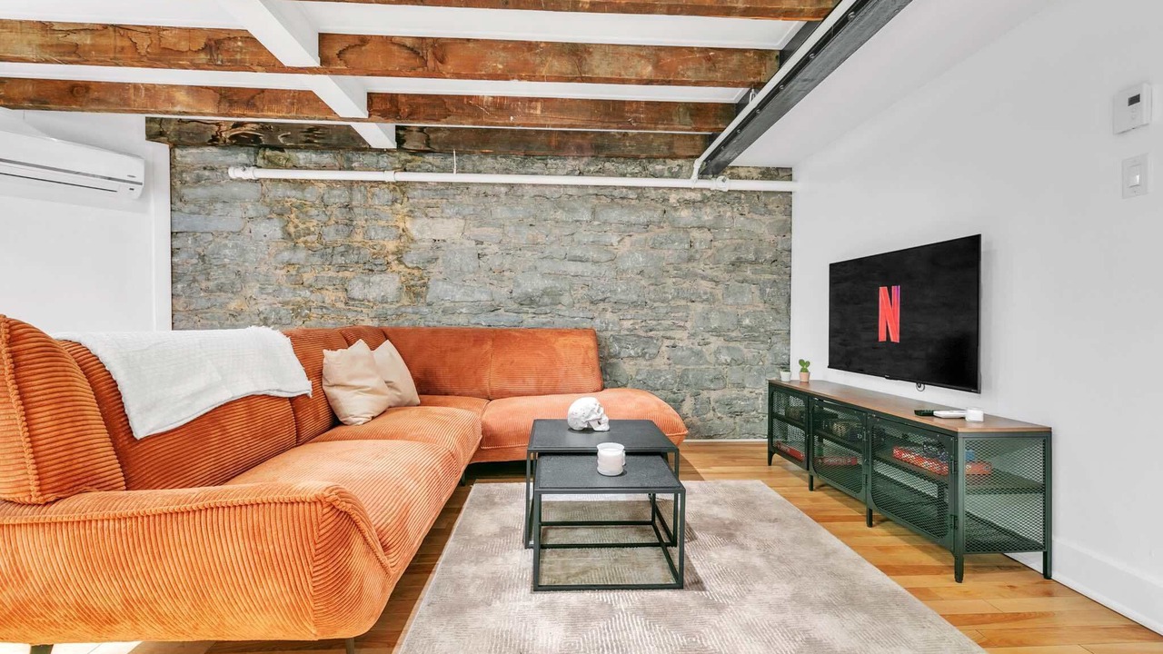 Photo of Livingroom in Old Montreal