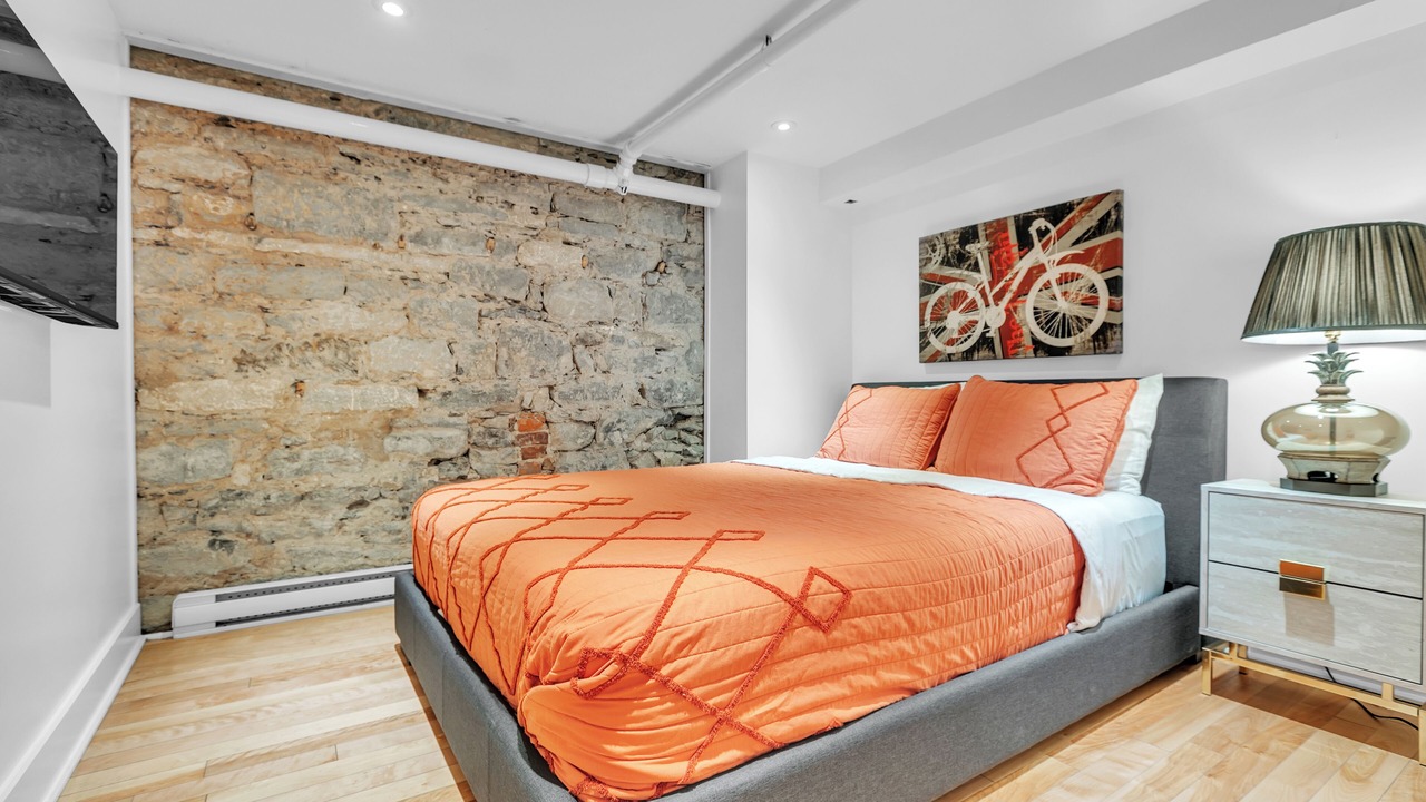 Photo of Bedroom in Old Montreal