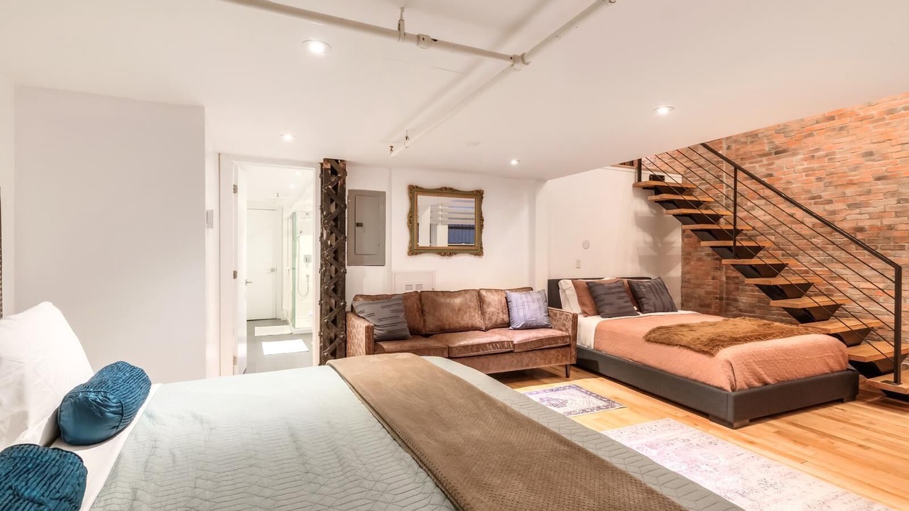Photo of Bedroom in Old Montreal