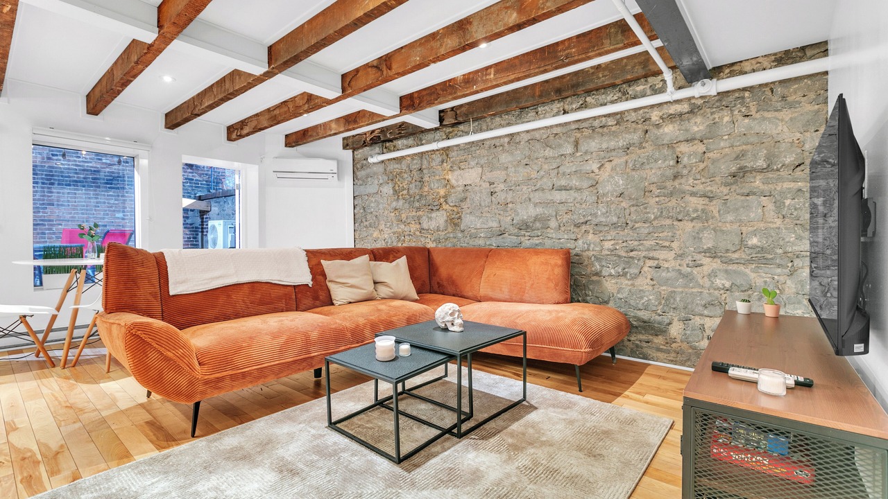 Photo of Livingroom in Old Montreal
