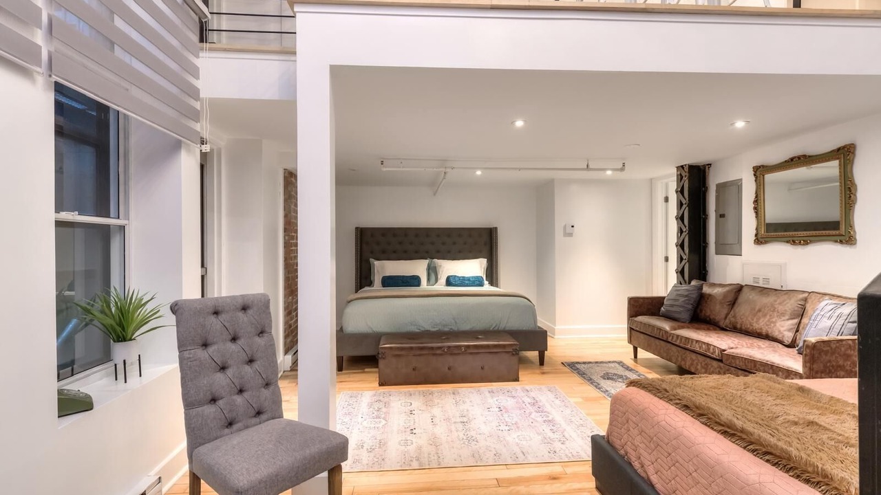 Photo of Bedroom in Old Montreal