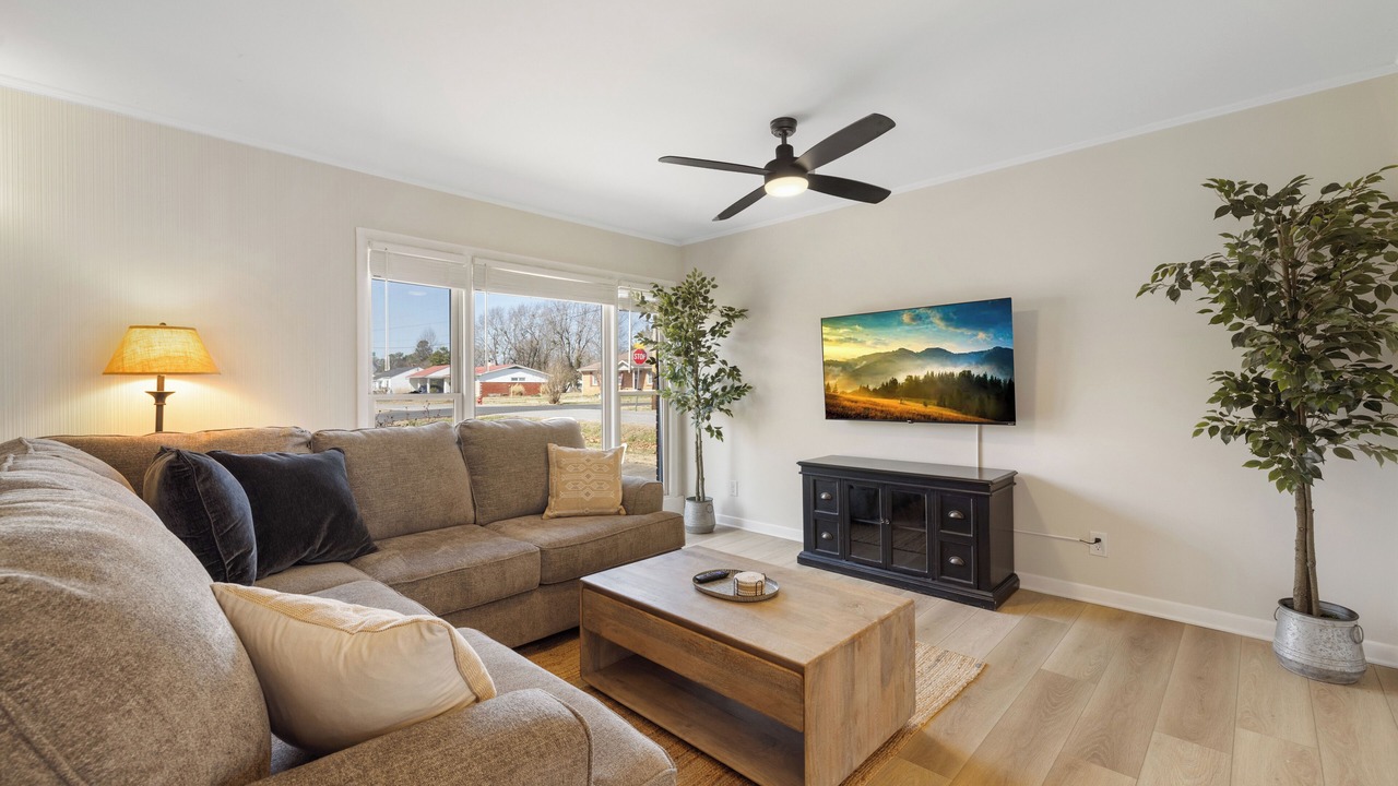 Photo of Livingroom in Hendron
