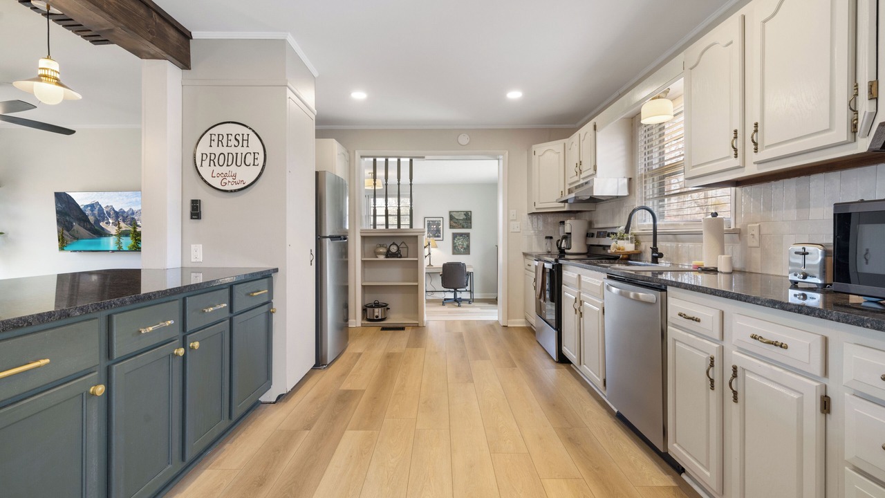 Photo of Kitchen in Hendron