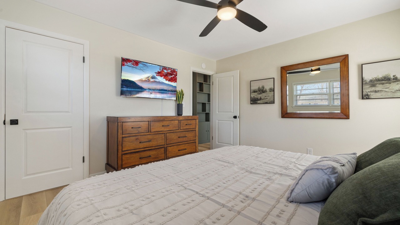 Photo of Bedroom in Hendron