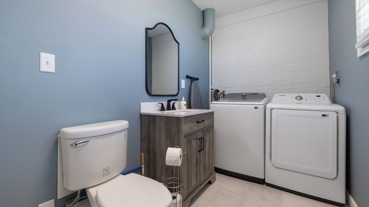 Photo of Bathroom in Hendron