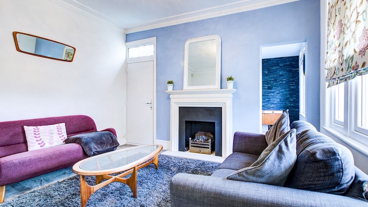 Photo of Livingroom in Leigh-on-Sea