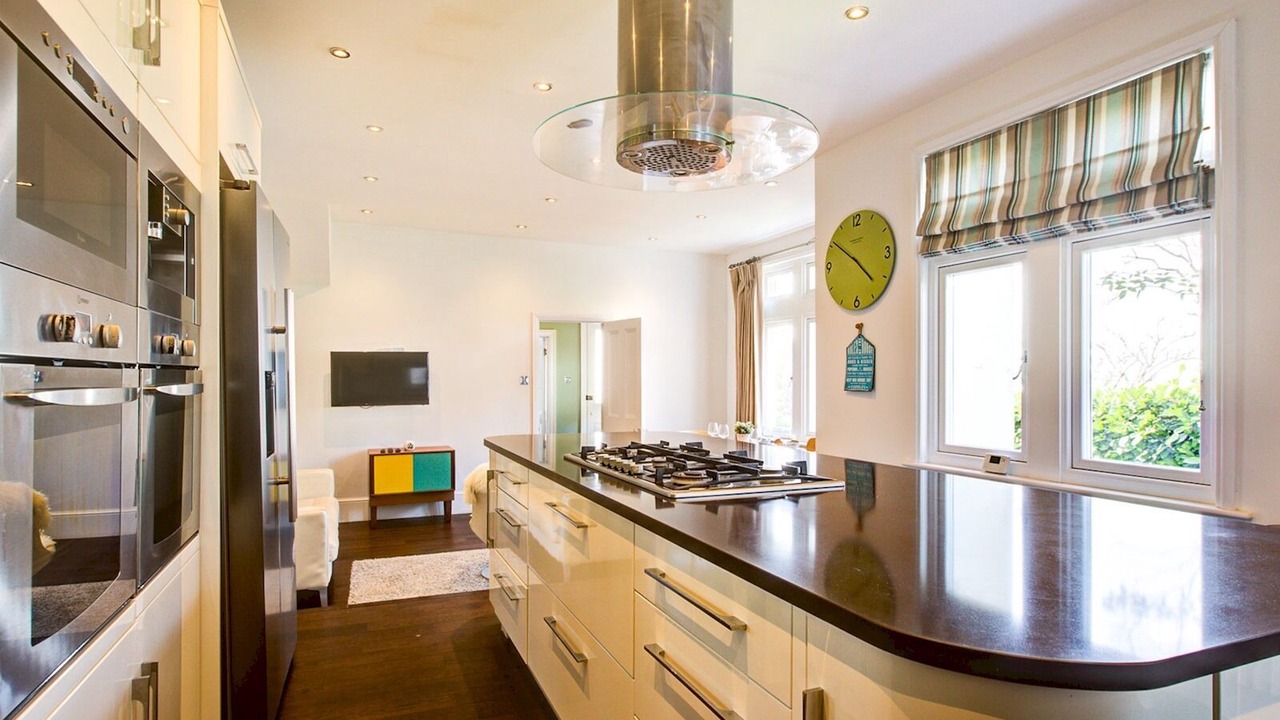Photo of Kitchen in Leigh-on-Sea