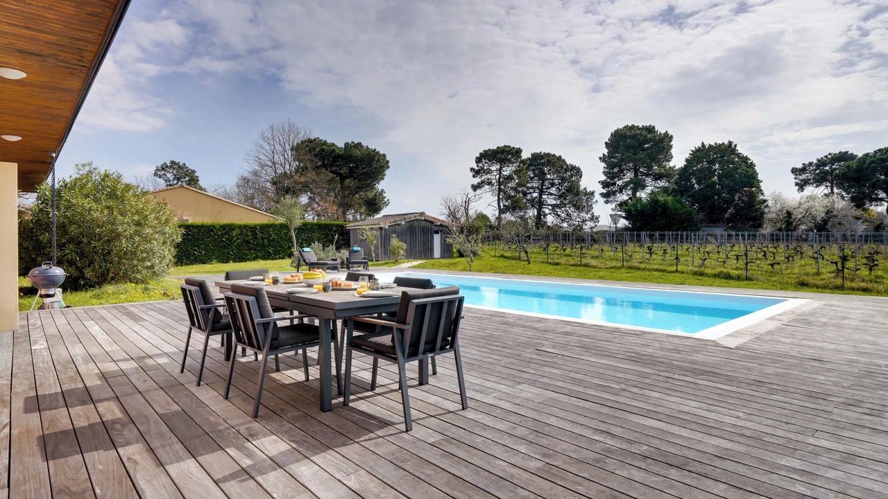 Photo of Outdoor in Camblanes-et-Meynac