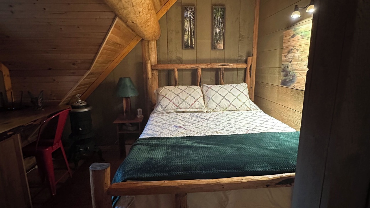 Photo of Bedroom in Crawford Bay