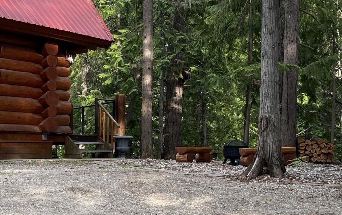 Photo of Outdoor in Crawford Bay