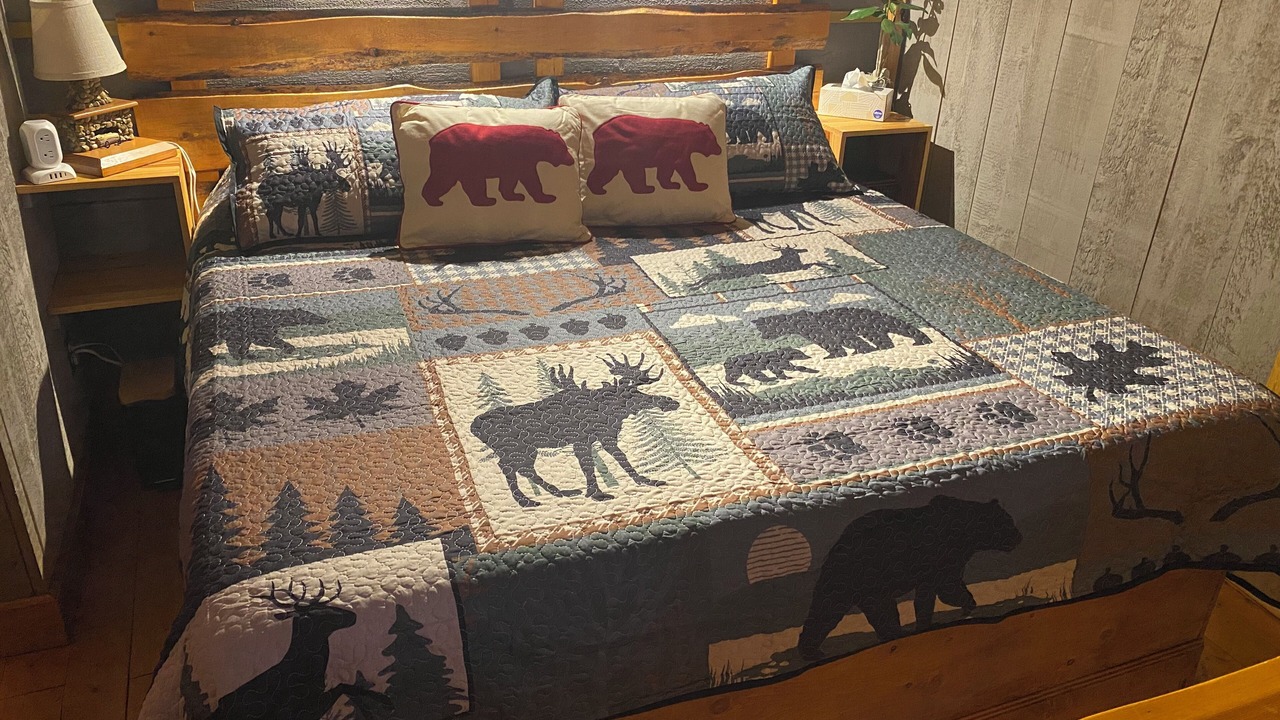 Photo of Bedroom in Crawford Bay