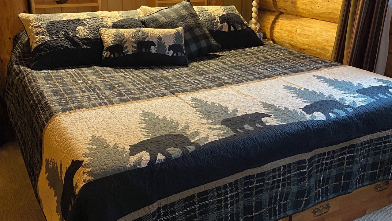Photo of Bedroom in Crawford Bay