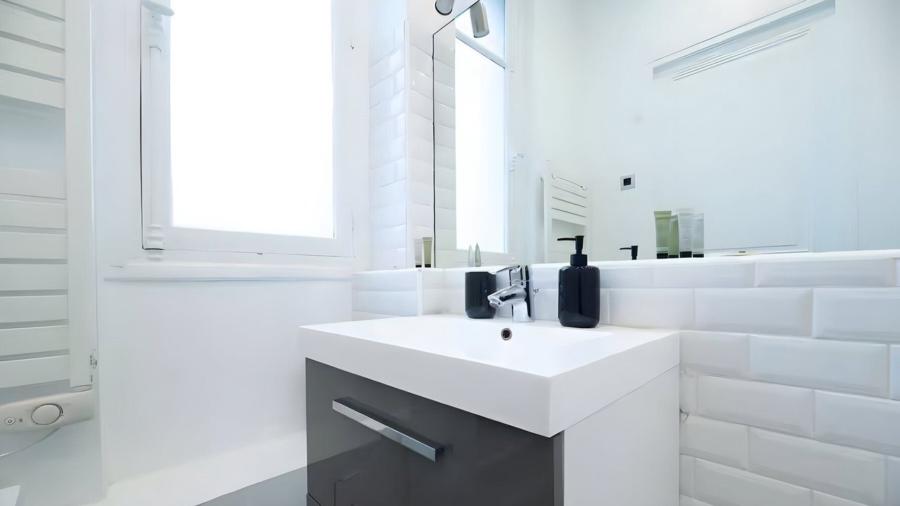 Photo of Bathroom in Faubourg Saint-Germain