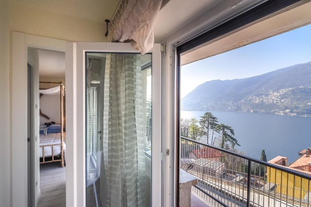 Photo of Bedroom in Blevio