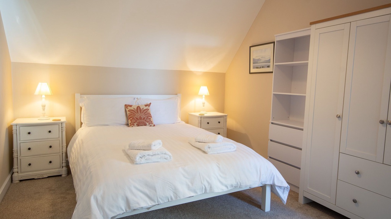 Photo of Bedroom in Rhoscolyn