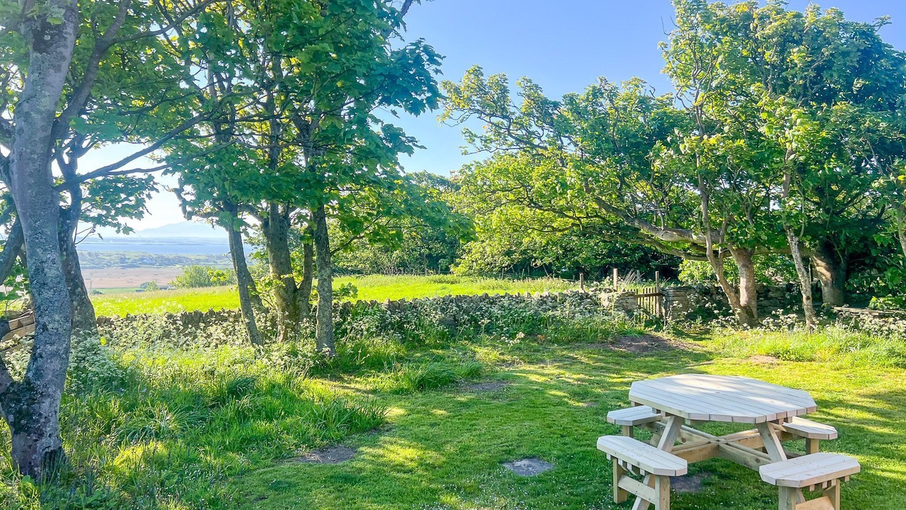 Photo of Outdoor in Rhoscolyn