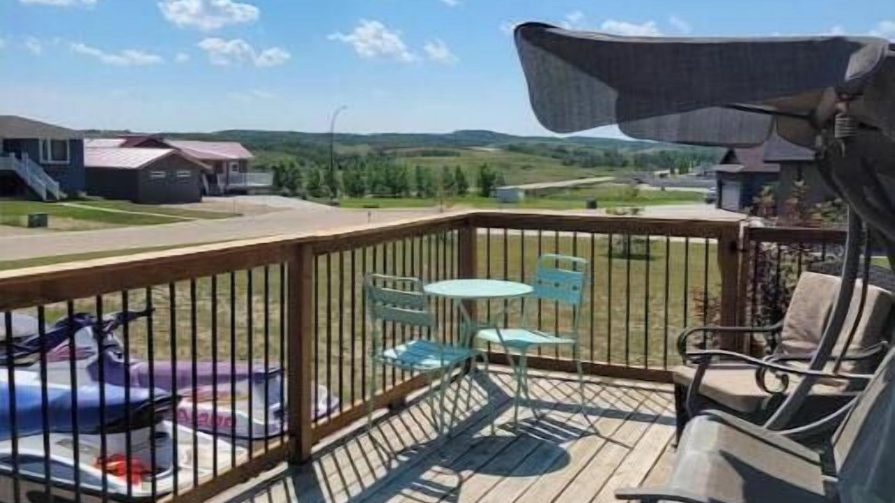 Photo of Patio Balcony in Division No. 7