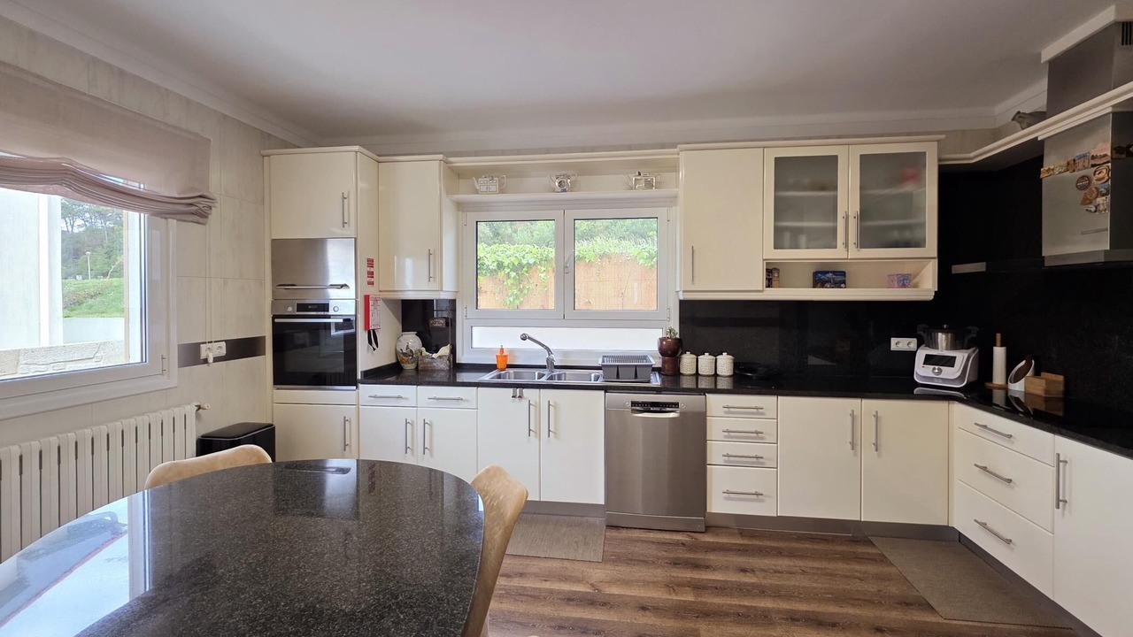 Photo of Kitchen in Caminha