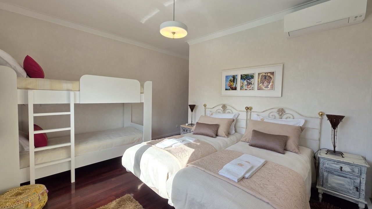 Photo of Bedroom in Caminha