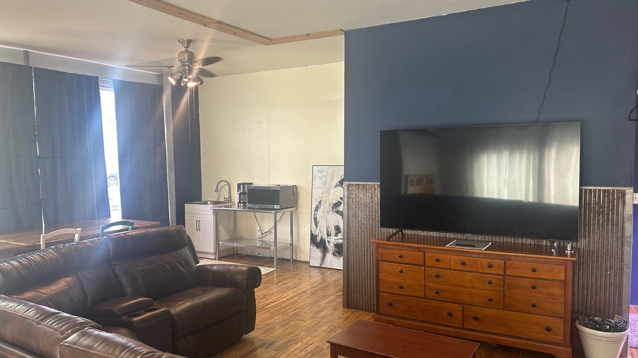 Photo of Livingroom in Laurel