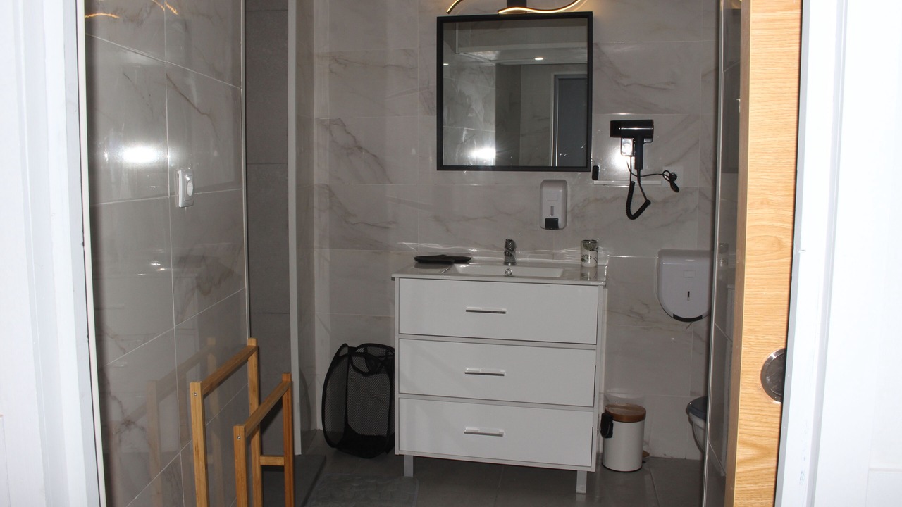 Photo of Bathroom in Alijo