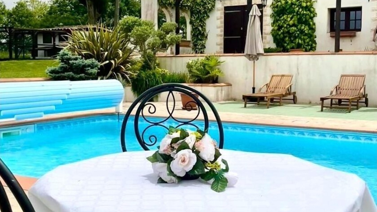 Photo of Outdoor in Salerm